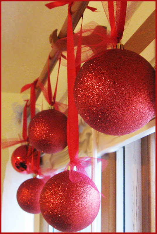 Decorating for the Holidays on a Budget