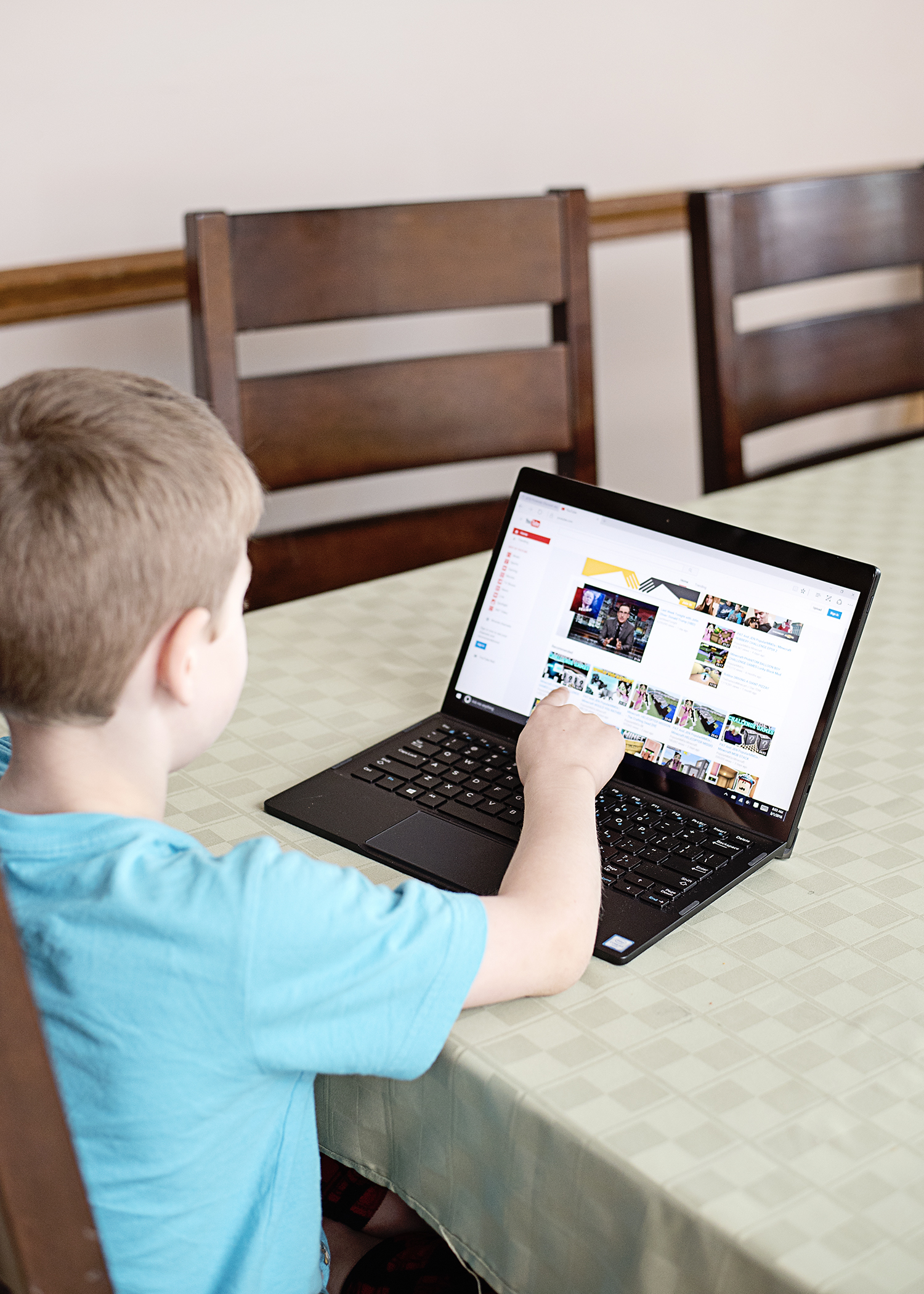 Mom-treprenuer Made Easy with the Dell XPS 12!