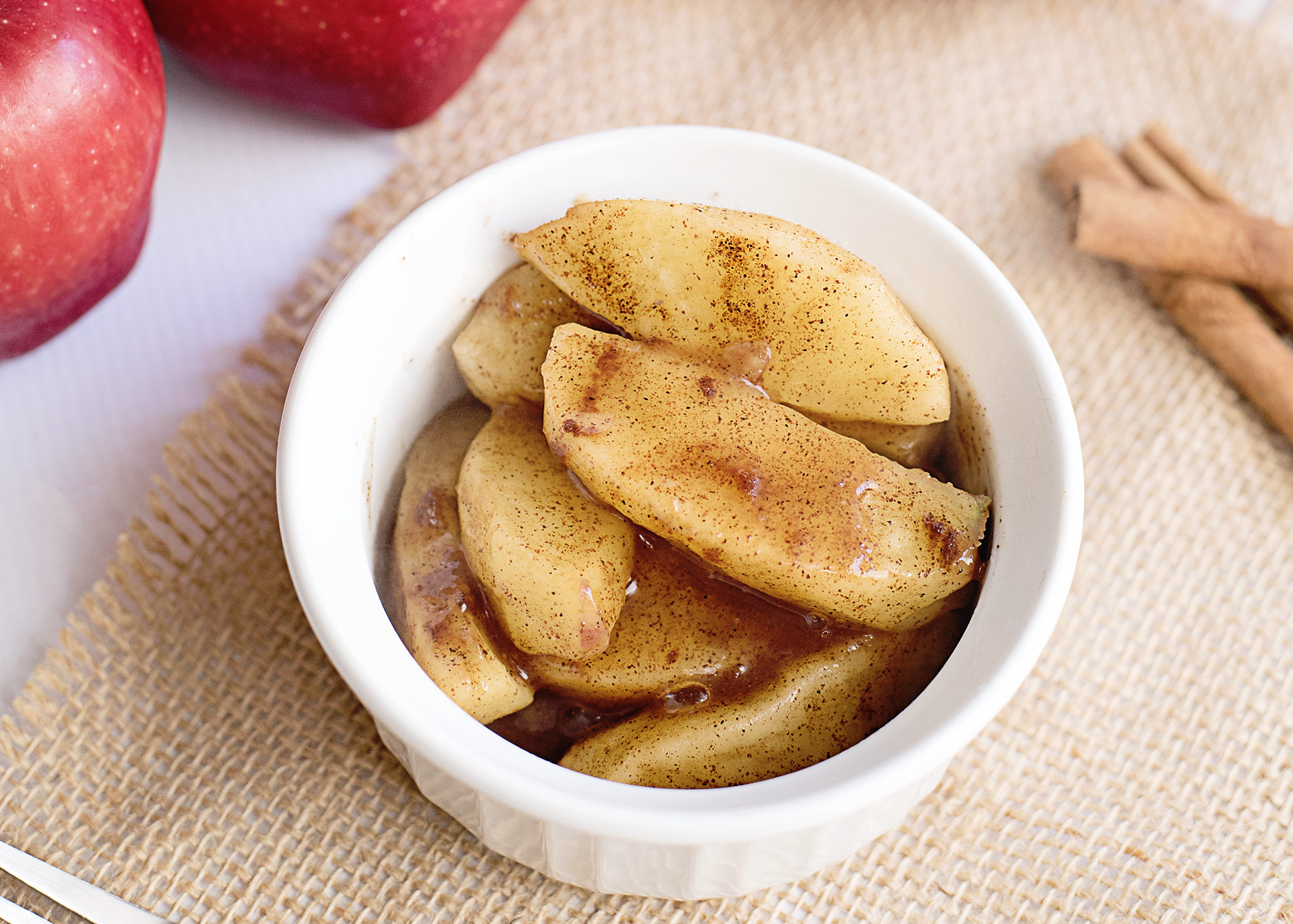 Looking for an easy baked apple recipe? This recipe can be whipped in the microwave and will become a favorite at 0 Weight Watchers Freestyle Points! Perfect on Weight Watchers or any other low calorie diet.